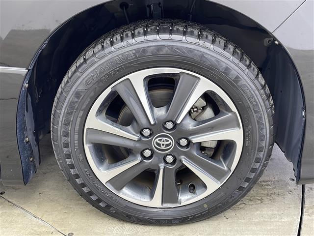 ヴォクシー ＺＳ　・トヨタセーフティーセンス・純正９インチＳＤナビ＆フルセグ＆ＢＴ＆ＤＶＤ・バックカメラ・両側パワースライドドア・ビルトインＥＴＣ２．０・ステアリングリモコン・純正前ドライブレコーダー・サンシェード（41枚目）