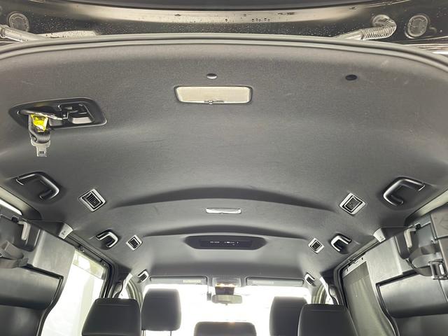 ヴォクシー ＺＳ　・トヨタセーフティーセンス・純正９インチＳＤナビ＆フルセグ＆ＢＴ＆ＤＶＤ・バックカメラ・両側パワースライドドア・ビルトインＥＴＣ２．０・ステアリングリモコン・純正前ドライブレコーダー・サンシェード（59枚目）