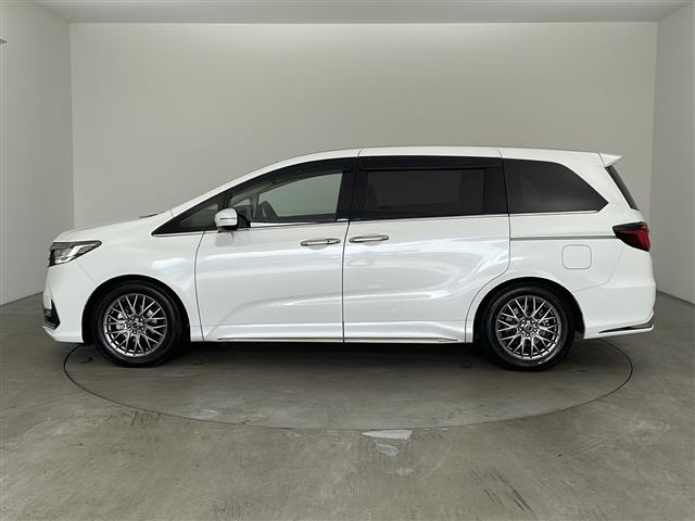 オデッセイ アブソルート・ＥＸ　１０インチナビ　ＴＶ　マルチビューカメラ　両側パワースライドドア　ハーフレザー　パワーシート　シートヒーター　衝突軽減　レーンキープサポート　ブラインドスポット　ＥＴＣ　コーナーセンサー　ＬＥＤライト（7枚目）