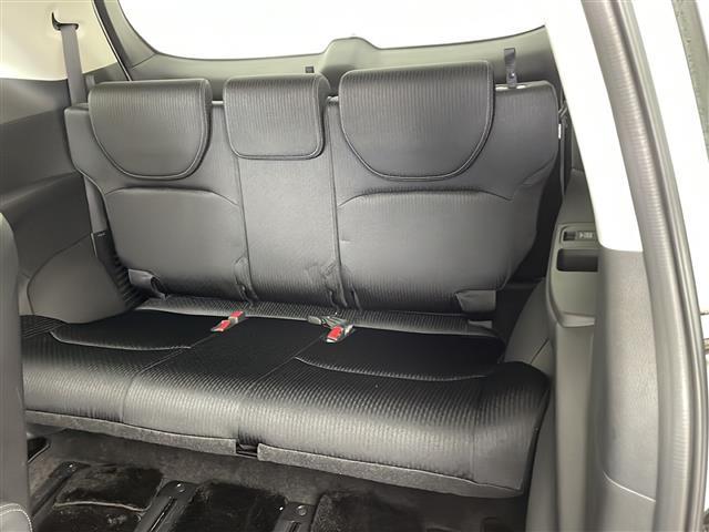 オデッセイ アブソルート・ＥＸ　１０インチナビ　ＴＶ　マルチビューカメラ　両側パワースライドドア　ハーフレザー　パワーシート　シートヒーター　衝突軽減　レーンキープサポート　ブラインドスポット　ＥＴＣ　コーナーセンサー　ＬＥＤライト（17枚目）