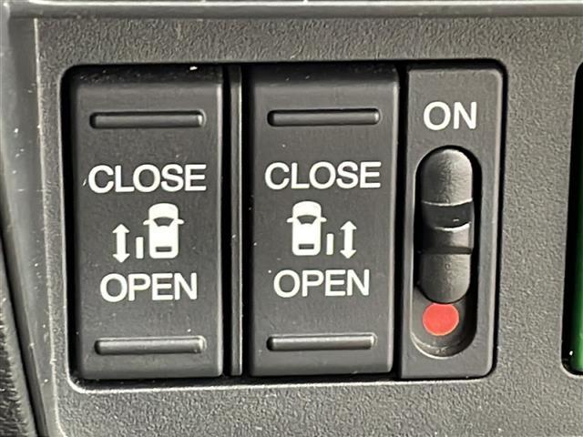 オデッセイ アブソルート・ＥＸ　１０インチナビ　ＴＶ　マルチビューカメラ　両側パワースライドドア　ハーフレザー　パワーシート　シートヒーター　衝突軽減　レーンキープサポート　ブラインドスポット　ＥＴＣ　コーナーセンサー　ＬＥＤライト（29枚目）