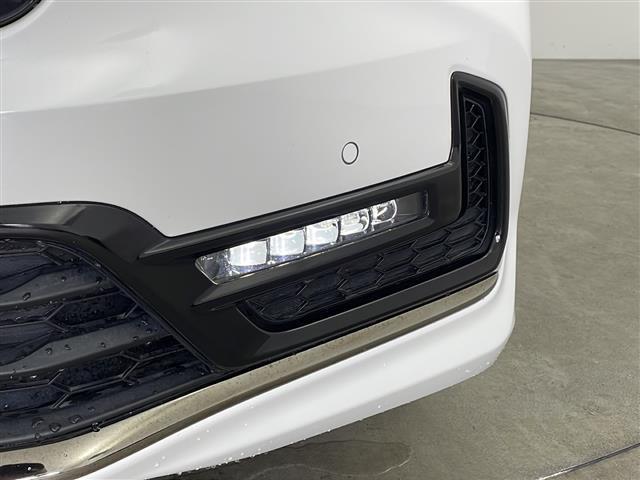 オデッセイ アブソルート・ＥＸ　１０インチナビ　ＴＶ　マルチビューカメラ　両側パワースライドドア　ハーフレザー　パワーシート　シートヒーター　衝突軽減　レーンキープサポート　ブラインドスポット　ＥＴＣ　コーナーセンサー　ＬＥＤライト（39枚目）