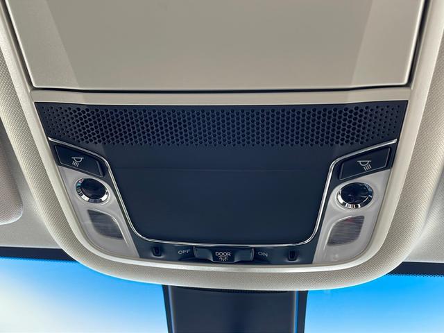 オデッセイ アブソルート・ＥＸ　１０インチナビ　ＴＶ　マルチビューカメラ　両側パワースライドドア　ハーフレザー　パワーシート　シートヒーター　衝突軽減　レーンキープサポート　ブラインドスポット　ＥＴＣ　コーナーセンサー　ＬＥＤライト（73枚目）