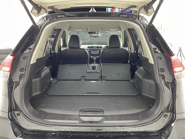 エクストレイル 20Xi 純正ナビ TV アラウンドビューモニター インテリジェントルームミラー ビルトインETC エマージェンシーブレーキ 前後ソナー アイドリングストップ パワーバックドア インテリジェントキー 純正アルミ(13枚目)