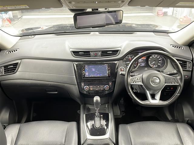 エクストレイル 20Xi 純正ナビ TV アラウンドビューモニター インテリジェントルームミラー ビルトインETC エマージェンシーブレーキ 前後ソナー アイドリングストップ パワーバックドア インテリジェントキー 純正アルミ(42枚目)