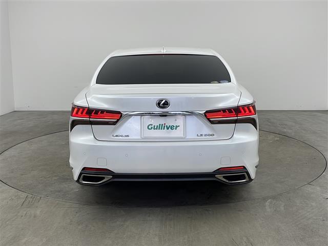 LS LS500 Iパッケージ ナビ TV フロントサイドバックカメラ サンルーフ プリクラッシュセーフティ レーントレーシングアシスト ブラインドスポットモニター デジタルインナーミラー シートヒーター エアシート 本革シート(5枚目)