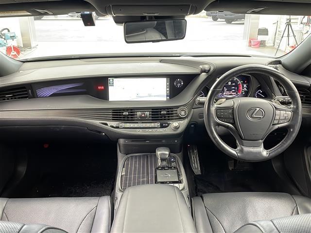 LS LS500 Iパッケージ ナビ TV フロントサイドバックカメラ サンルーフ プリクラッシュセーフティ レーントレーシングアシスト ブラインドスポットモニター デジタルインナーミラー シートヒーター エアシート 本革シート(20枚目)