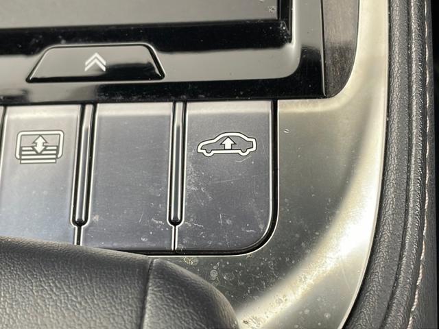 LS LS500 Iパッケージ ナビ TV フロントサイドバックカメラ サンルーフ プリクラッシュセーフティ レーントレーシングアシスト ブラインドスポットモニター デジタルインナーミラー シートヒーター エアシート 本革シート(67枚目)