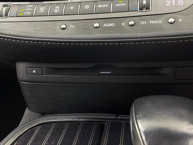 LS LS500 Iパッケージ ナビ TV フロントサイドバックカメラ サンルーフ プリクラッシュセーフティ レーントレーシングアシスト ブラインドスポットモニター デジタルインナーミラー シートヒーター エアシート 本革シート(73枚目)