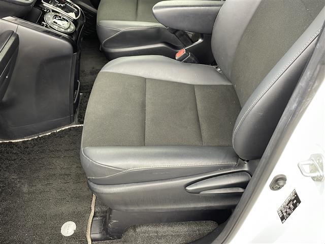 ノア Si ダブルバイビーII ワンオーナー 純正ナビ フルセグTV バックカメラ 両側パワースライドドア プリクラッシュセーフティ クルーズコントロール LEDヘッドライト ビルトインETC 純正16インチAW スマートキー(13枚目)