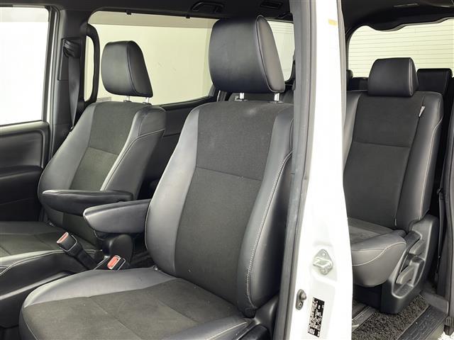 ノア Si ダブルバイビーII ワンオーナー 純正ナビ フルセグTV バックカメラ 両側パワースライドドア プリクラッシュセーフティ クルーズコントロール LEDヘッドライト ビルトインETC 純正16インチAW スマートキー(14枚目)