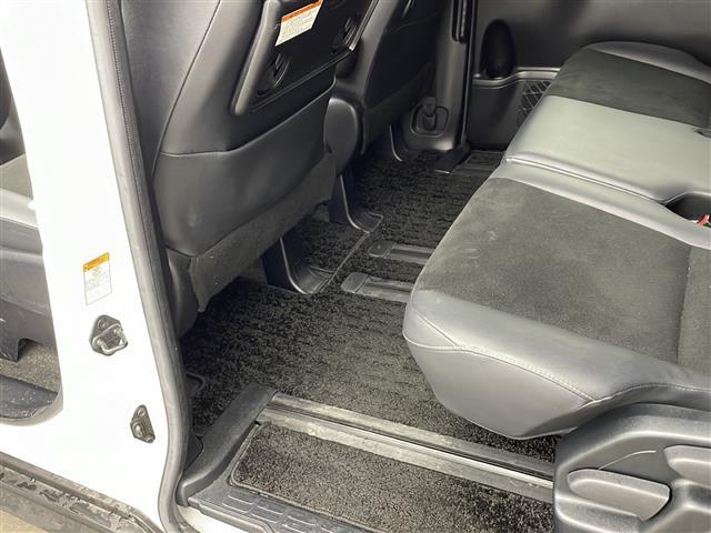 ノア Si ダブルバイビーII ワンオーナー 純正ナビ フルセグTV バックカメラ 両側パワースライドドア プリクラッシュセーフティ クルーズコントロール LEDヘッドライト ビルトインETC 純正16インチAW スマートキー(15枚目)