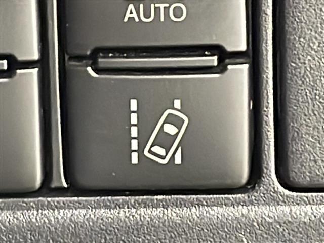 ノア Si ダブルバイビーII ワンオーナー 純正ナビ フルセグTV バックカメラ 両側パワースライドドア プリクラッシュセーフティ クルーズコントロール LEDヘッドライト ビルトインETC 純正16インチAW スマートキー(30枚目)