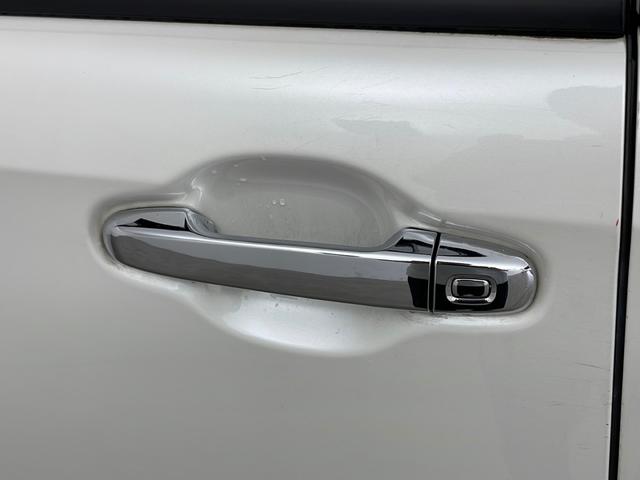 ノア Si ダブルバイビーII ワンオーナー 純正ナビ フルセグTV バックカメラ 両側パワースライドドア プリクラッシュセーフティ クルーズコントロール LEDヘッドライト ビルトインETC 純正16インチAW スマートキー(51枚目)