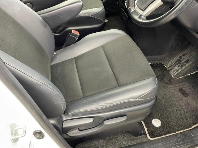 ノア Si ダブルバイビーII ワンオーナー 純正ナビ フルセグTV バックカメラ 両側パワースライドドア プリクラッシュセーフティ クルーズコントロール LEDヘッドライト ビルトインETC 純正16インチAW スマートキー(58枚目)