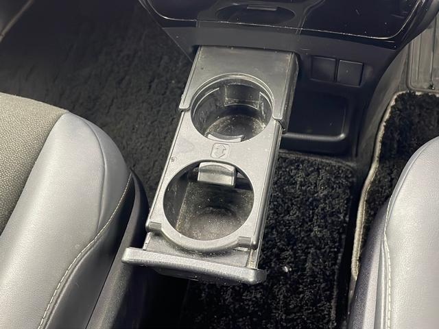 ノア Si ダブルバイビーII ワンオーナー 純正ナビ フルセグTV バックカメラ 両側パワースライドドア プリクラッシュセーフティ クルーズコントロール LEDヘッドライト ビルトインETC 純正16インチAW スマートキー(80枚目)