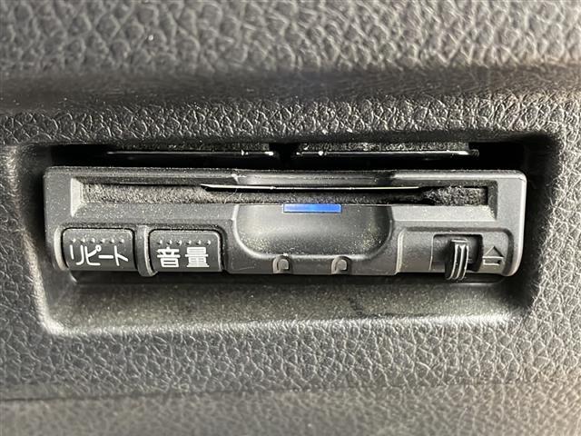 ラフェスタ ２０Ｓ　ＡＭ／ＦＭ／ＣＤ／ＭＤ　サンルーフ　ＥＴＣ　ＡＢＳ　ハロゲンライト　リモコンキー　オートエアコン　純正フロアマット　ウォークスルー　両側スライドドア　電動格納ミラー　サイドバイザー　Ｗエアバッグ（26枚目）