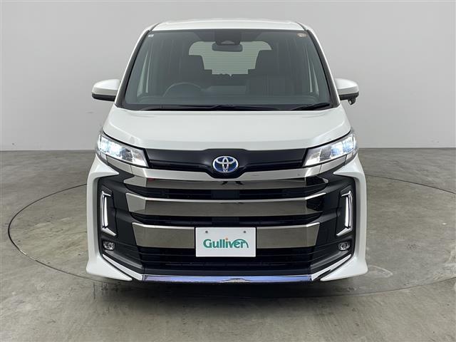 ノア ハイブリッドS-Z 純正DA バックカメラ トヨタセーフティセンス ブラインドスポットモニター 前後クリアランスソナー シグネチャーイルミブレード モデリスタサイドスカート 純正アルミホイールタイヤ スペアキー ETC(4枚目)