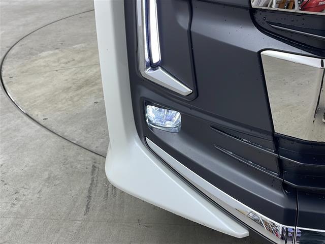 ノア ハイブリッドS-Z 純正DA バックカメラ トヨタセーフティセンス ブラインドスポットモニター 前後クリアランスソナー シグネチャーイルミブレード モデリスタサイドスカート 純正アルミホイールタイヤ スペアキー ETC(38枚目)