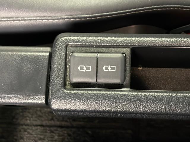 ノア ハイブリッドS-Z 純正DA バックカメラ トヨタセーフティセンス ブラインドスポットモニター 前後クリアランスソナー シグネチャーイルミブレード モデリスタサイドスカート 純正アルミホイールタイヤ スペアキー ETC(70枚目)