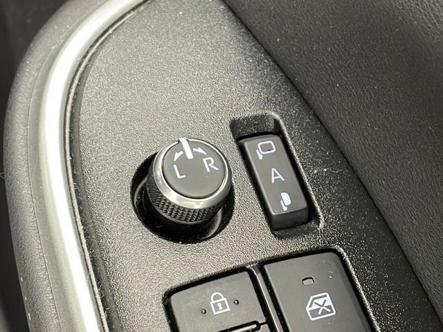 ノア ハイブリッドS-Z 純正DA バックカメラ トヨタセーフティセンス ブラインドスポットモニター 前後クリアランスソナー シグネチャーイルミブレード モデリスタサイドスカート 純正アルミホイールタイヤ スペアキー ETC(75枚目)