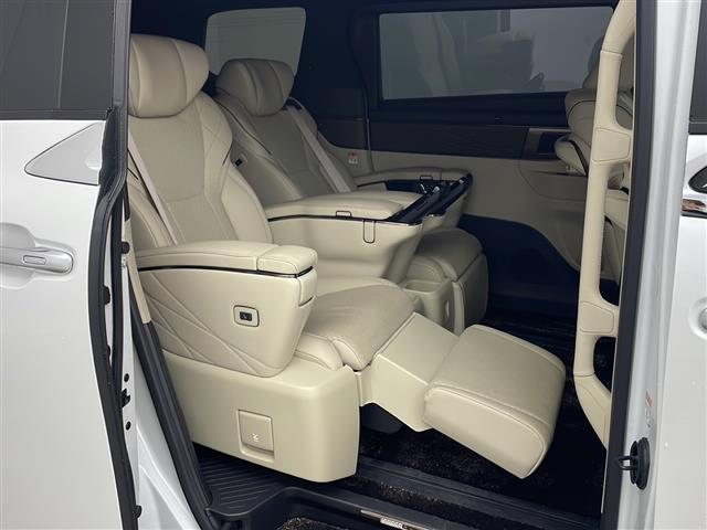 アルファードハイブリッド エグゼクティブラウンジ 純正DA パノラミックミューモニター フリップダウンモニター トヨタセーフティセンス 左右独立ムーンルーフ JBLスピーカー 左右ユニバーサルステップ パワーサンシェード デジタルインナーミラー(10枚目)