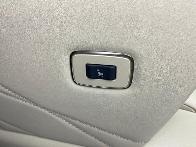 アルファードハイブリッド エグゼクティブラウンジ 純正DA パノラミックミューモニター フリップダウンモニター トヨタセーフティセンス 左右独立ムーンルーフ JBLスピーカー 左右ユニバーサルステップ パワーサンシェード デジタルインナーミラー(68枚目)