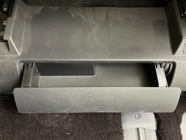 アルファードハイブリッド エグゼクティブラウンジ 純正DA パノラミックミューモニター フリップダウンモニター トヨタセーフティセンス 左右独立ムーンルーフ JBLスピーカー 左右ユニバーサルステップ パワーサンシェード デジタルインナーミラー(72枚目)