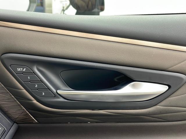 アルファードハイブリッド エグゼクティブラウンジ 純正DA パノラミックミューモニター フリップダウンモニター トヨタセーフティセンス 左右独立ムーンルーフ JBLスピーカー 左右ユニバーサルステップ パワーサンシェード デジタルインナーミラー(77枚目)