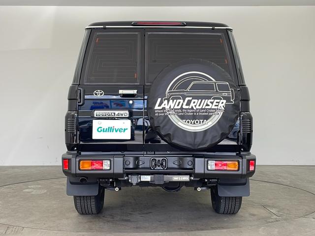 ランドクルーザー70 AX 4WD フローティングナビ フルセグTV バックカメラ トヨタセーフティセンス クルーズコントロール デジタルインナーミラー 前後ドライブレコーダー 社外レーダー シートヒーター 純正16インチAW(5枚目)