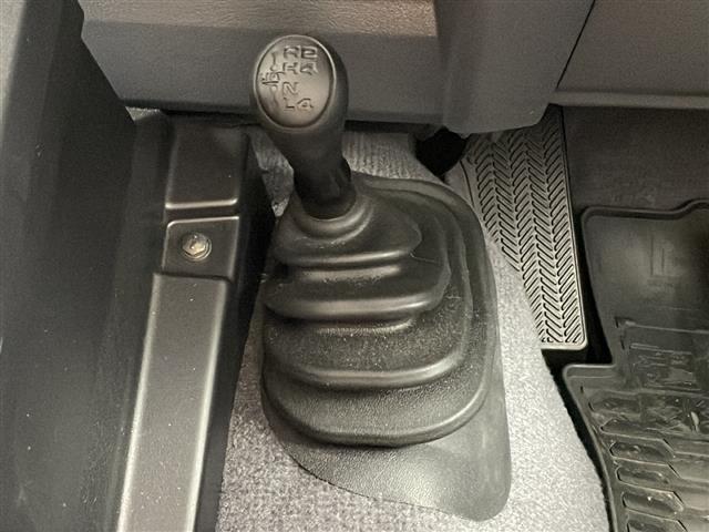 ランドクルーザー70 AX 4WD フローティングナビ フルセグTV バックカメラ トヨタセーフティセンス クルーズコントロール デジタルインナーミラー 前後ドライブレコーダー 社外レーダー シートヒーター 純正16インチAW(22枚目)