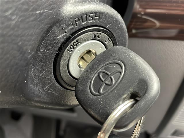 ランドクルーザー70 AX 4WD フローティングナビ フルセグTV バックカメラ トヨタセーフティセンス クルーズコントロール デジタルインナーミラー 前後ドライブレコーダー 社外レーダー シートヒーター 純正16インチAW(36枚目)