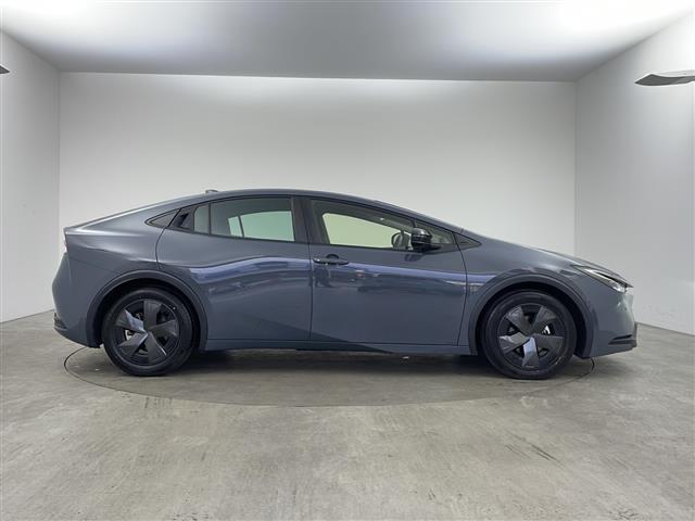 プリウス U 純正ディスプレイオーディオ バックカメラ トヨタセーフティセンス 電動パーキングブレーキ ブレーキホールド 前後ドライブレコーダー LEDヘッドライト AC100V電源 ビルトインETC2.0(6枚目)