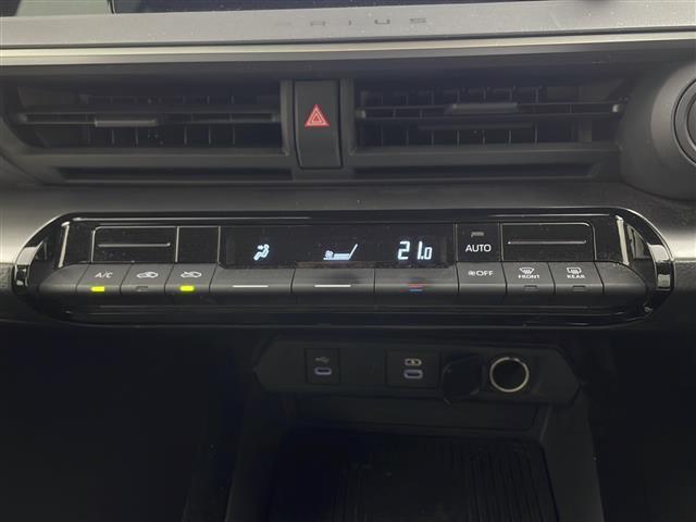 プリウス U 純正ディスプレイオーディオ バックカメラ トヨタセーフティセンス 電動パーキングブレーキ ブレーキホールド 前後ドライブレコーダー LEDヘッドライト AC100V電源 ビルトインETC2.0(26枚目)