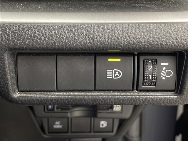 プリウス U 純正ディスプレイオーディオ バックカメラ トヨタセーフティセンス 電動パーキングブレーキ ブレーキホールド 前後ドライブレコーダー LEDヘッドライト AC100V電源 ビルトインETC2.0(30枚目)