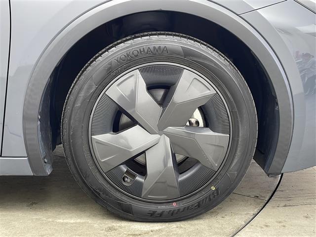 プリウス U 純正ディスプレイオーディオ バックカメラ トヨタセーフティセンス 電動パーキングブレーキ ブレーキホールド 前後ドライブレコーダー LEDヘッドライト AC100V電源 ビルトインETC2.0(41枚目)