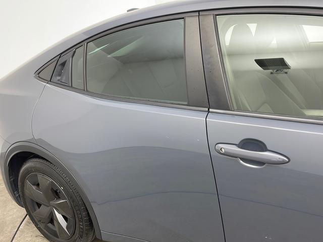 プリウス U 純正ディスプレイオーディオ バックカメラ トヨタセーフティセンス 電動パーキングブレーキ ブレーキホールド 前後ドライブレコーダー LEDヘッドライト AC100V電源 ビルトインETC2.0(48枚目)