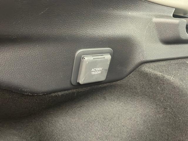 プリウス U 純正ディスプレイオーディオ バックカメラ トヨタセーフティセンス 電動パーキングブレーキ ブレーキホールド 前後ドライブレコーダー LEDヘッドライト AC100V電源 ビルトインETC2.0(68枚目)