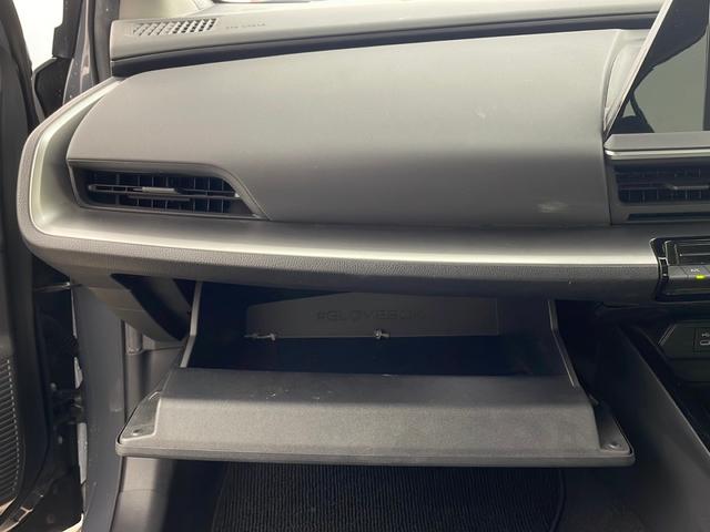 プリウス U 純正ディスプレイオーディオ バックカメラ トヨタセーフティセンス 電動パーキングブレーキ ブレーキホールド 前後ドライブレコーダー LEDヘッドライト AC100V電源 ビルトインETC2.0(73枚目)