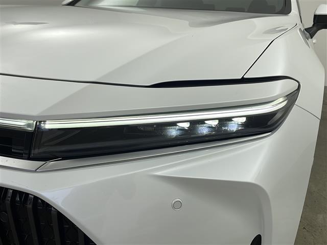 クラウン Z ・純正12.3インチナビ&フルセグ&BT&USB・パノラマミックビューモニター・黒革シート・デジタルインナーミラー・ワイパーデアイサー・ワイヤレス充電・トヨタセーフティセンス・寒冷地仕様(40枚目)