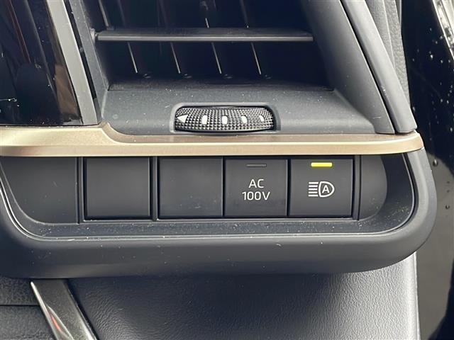 クラウンクロスオーバー ＲＳアドバンスド　・サンルーフ・モデリスタエアロ・ドライバーサポートパッケージ２・前後ドライブレコーダー・デジタルインナーミラー・パノラマミックビューモニター・アドバンスドパーク・置くだけ充電・ＬＥＤ・フルセグ・ＥＴＣ（33枚目）