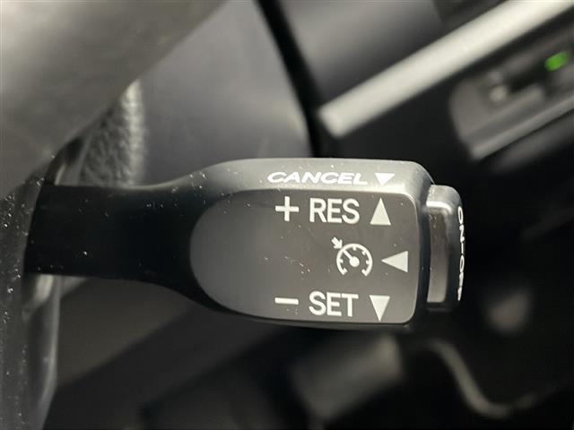 ノア Ｓｉ　ダブルバイビーＩＩ　純正ナビ　ＴＶ　バックカメラ　ＥＴＣ　両側パワースライドドア　プリクラッシュセーフティ　レーンディパーチャーアラート　オートマチックハイビーム　ドライブレコーダー　クルーズコントロール　純正アルミ（23枚目）