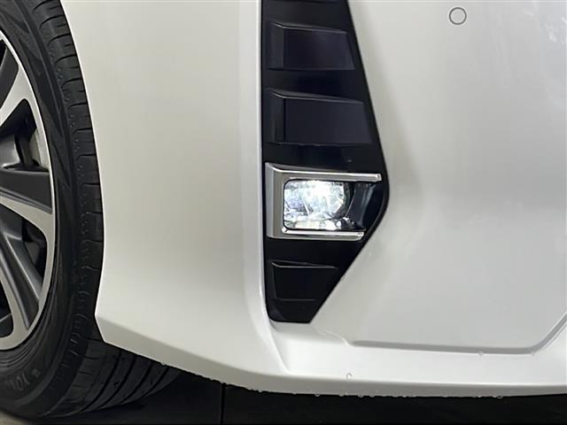 ノア Ｓｉ　ダブルバイビーＩＩ　純正ナビ　ＴＶ　バックカメラ　ＥＴＣ　両側パワースライドドア　プリクラッシュセーフティ　レーンディパーチャーアラート　オートマチックハイビーム　ドライブレコーダー　クルーズコントロール　純正アルミ（38枚目）