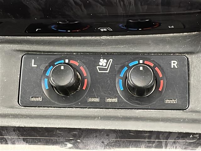 ヴェルファイア ２．５Ｚ　Ｇエディション　純正ナビ　全方位カメラ　パノラミックビューモニター　トヨタセーフティセンス　１２インチフリップダウンモニター　デジタルインナーミラー　ＪＢＬサウンド　三眼ＬＥＤヘッドライト　革シート（32枚目）