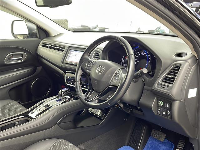 ヴェゼル ハイブリッドZ・ホンダセンシング ワンオーナー車 純正ナビ バックカメラ ホンダセンシング 衝突軽減ブレーキ コンフォートビューPKG ハーフレザーシート 前席シートヒーター LEDヘッドライト クルコン スマートキー(8枚目)