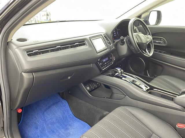 ヴェゼル ハイブリッドZ・ホンダセンシング ワンオーナー車 純正ナビ バックカメラ ホンダセンシング 衝突軽減ブレーキ コンフォートビューPKG ハーフレザーシート 前席シートヒーター LEDヘッドライト クルコン スマートキー(12枚目)