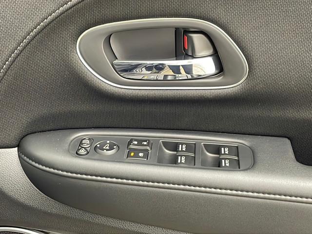 ヴェゼル ハイブリッドZ・ホンダセンシング ワンオーナー車 純正ナビ バックカメラ ホンダセンシング 衝突軽減ブレーキ コンフォートビューPKG ハーフレザーシート 前席シートヒーター LEDヘッドライト クルコン スマートキー(68枚目)