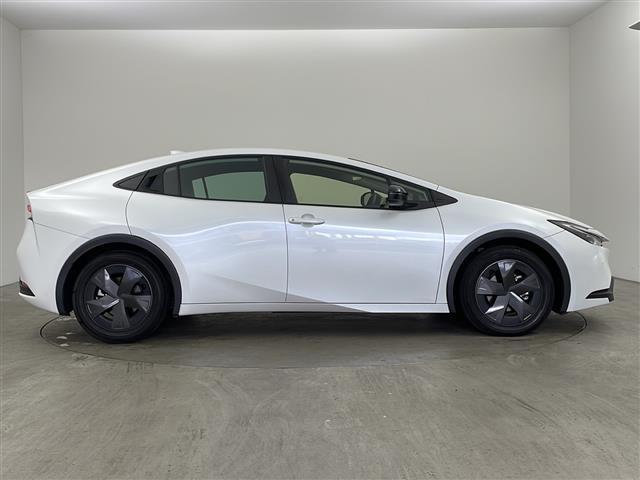 プリウス U TV バックカメラ 前後ドライブレコーダー ビルトインETC2.0 プリクラッシュセーフティ レーンディパチャーアラート ブラインドスポットモニター レーダークルーズコントロール ステアリングヒーター(6枚目)