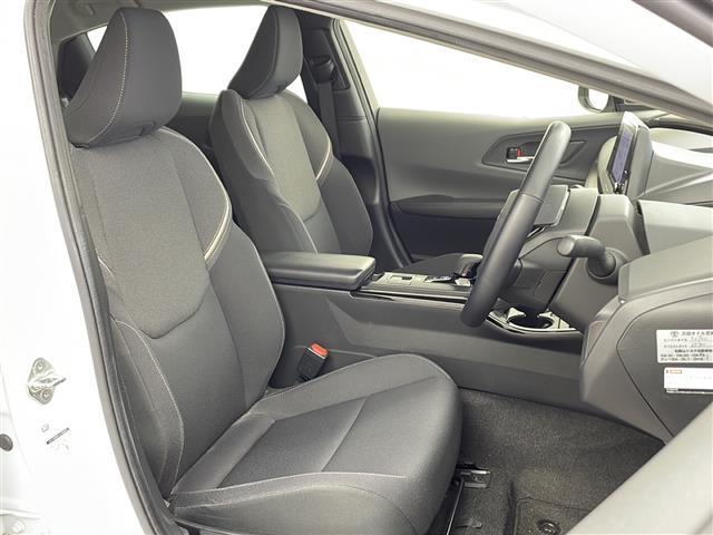 プリウス U TV バックカメラ 前後ドライブレコーダー ビルトインETC2.0 プリクラッシュセーフティ レーンディパチャーアラート ブラインドスポットモニター レーダークルーズコントロール ステアリングヒーター(8枚目)