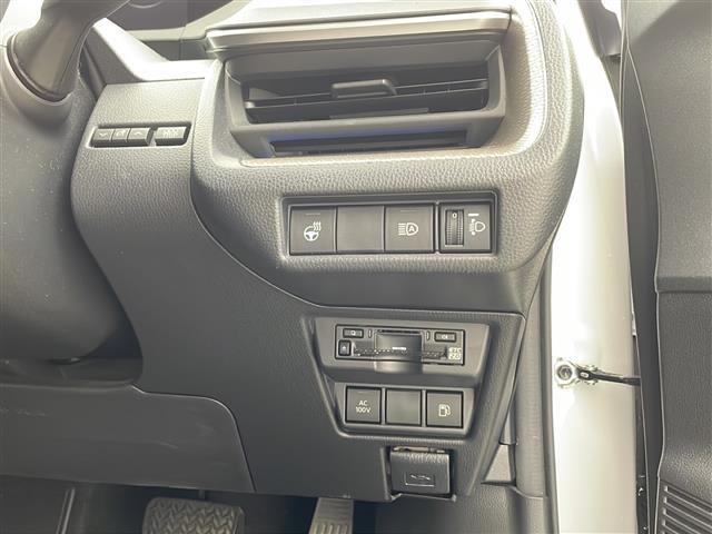 プリウス U TV バックカメラ 前後ドライブレコーダー ビルトインETC2.0 プリクラッシュセーフティ レーンディパチャーアラート ブラインドスポットモニター レーダークルーズコントロール ステアリングヒーター(28枚目)